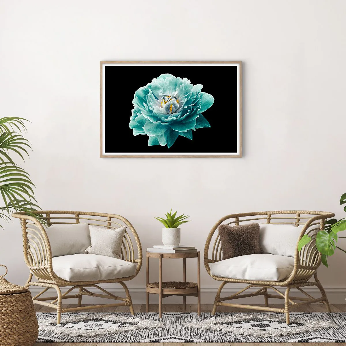 Pôster com moldura de carvalho claro - Pétalas azuis e douradas - 91x61 cm