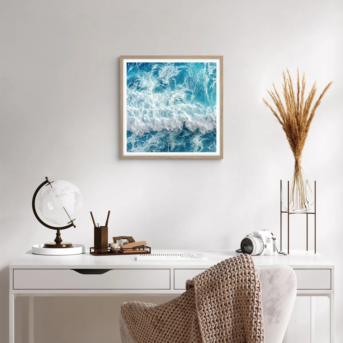 Poster in einem Rahmen aus heller Eiche - Freudig und springend - 40x40 cm