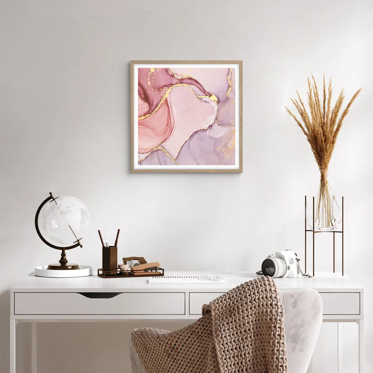 Plakat i ramme af lyst egetræ - Et kærtegn af farver - 50x50 cm