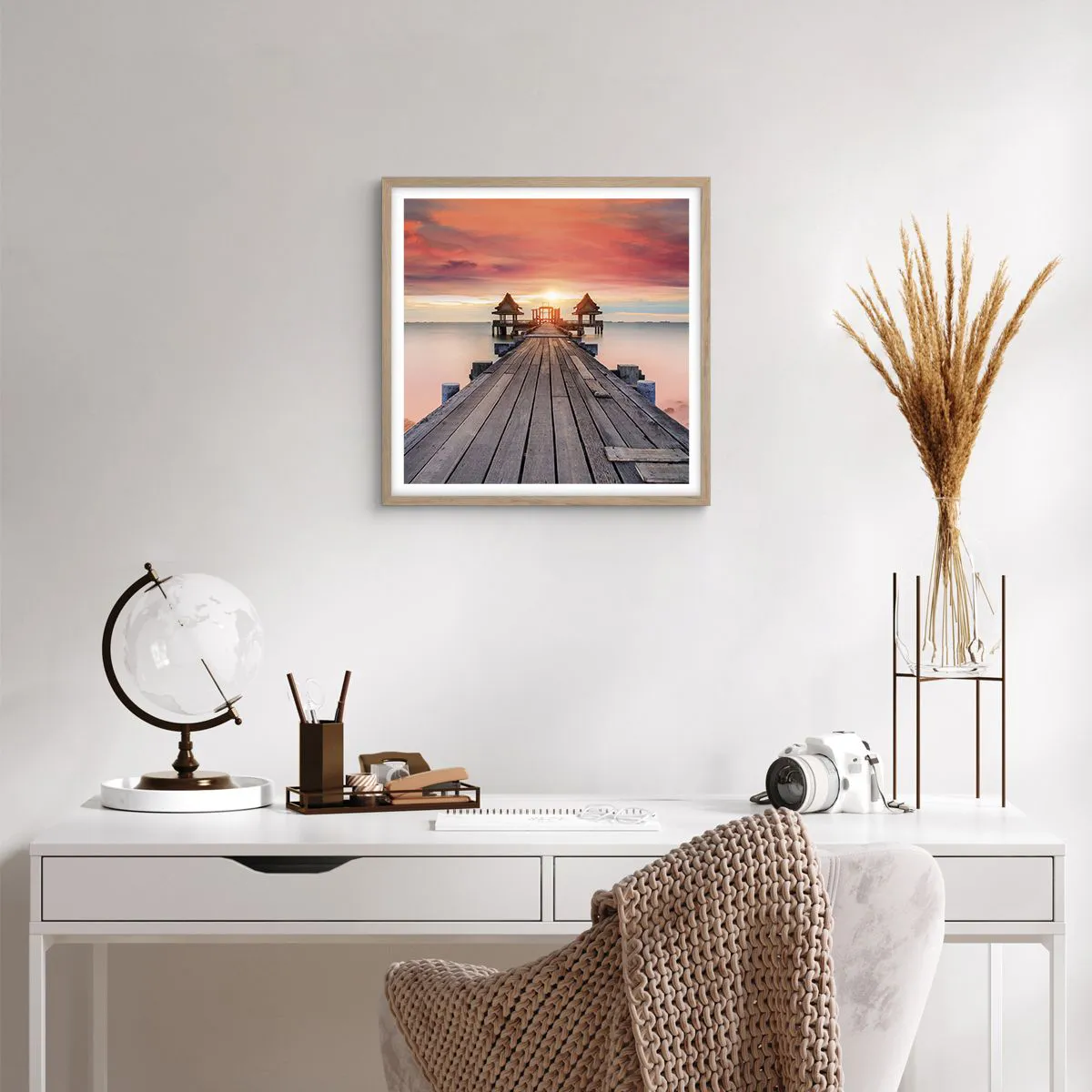 Affiche dans un chêne clair - Poster - L'Ouest à l'Est - 50x50 cm