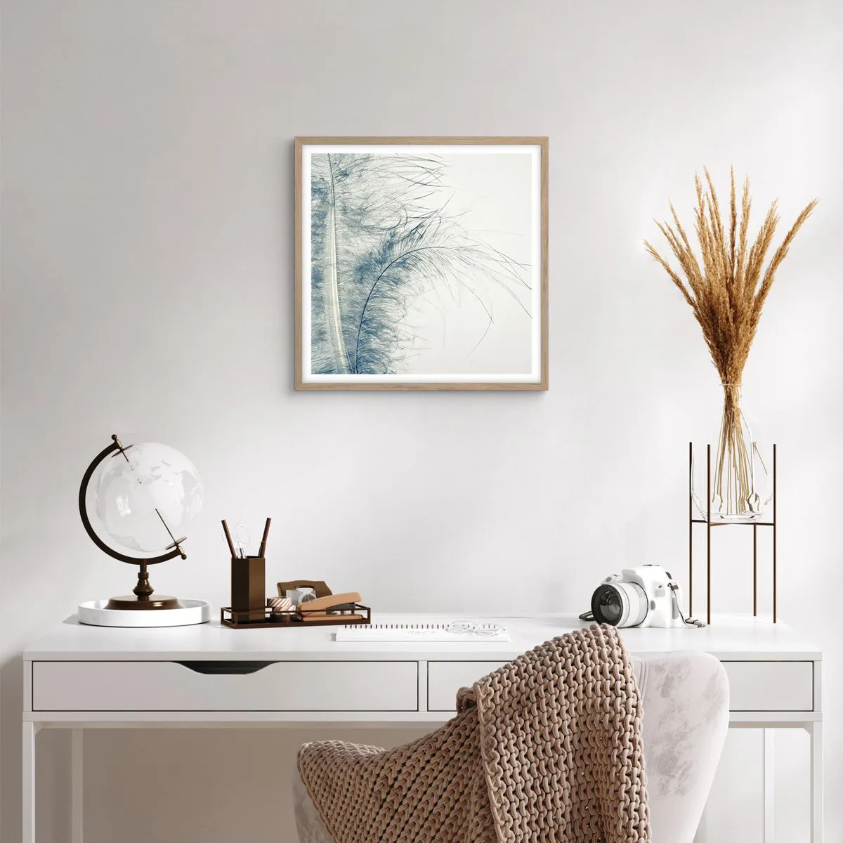 Poster in einem Rahmen aus heller Eiche - Flüstern der Natur - 50x50 cm