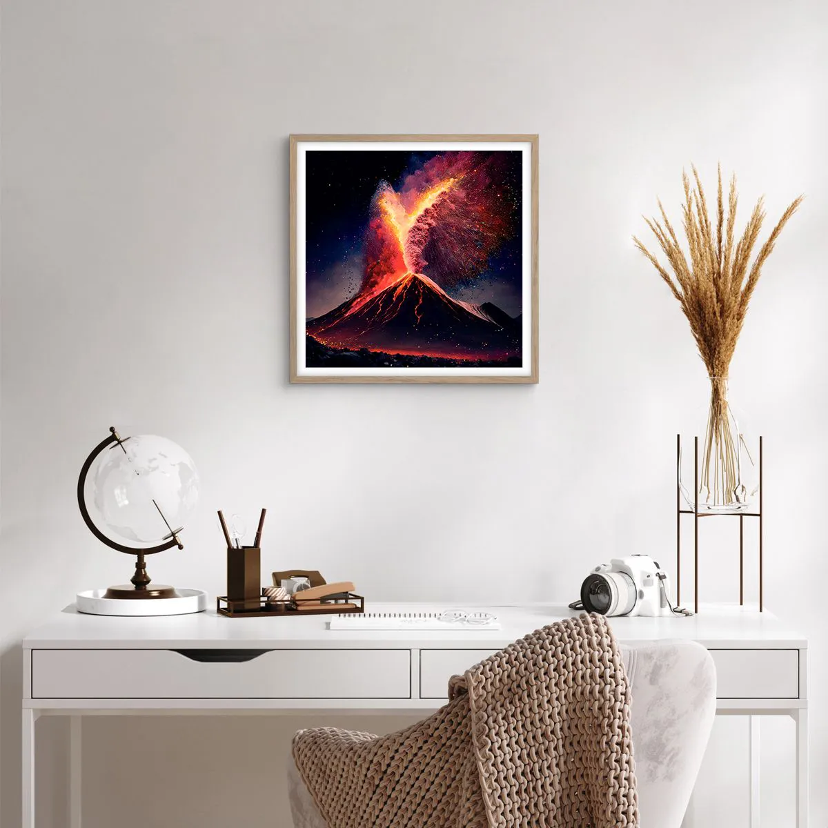 Poster în ramă de stejar deschis - Frumusețe și groază - 50x50 cm