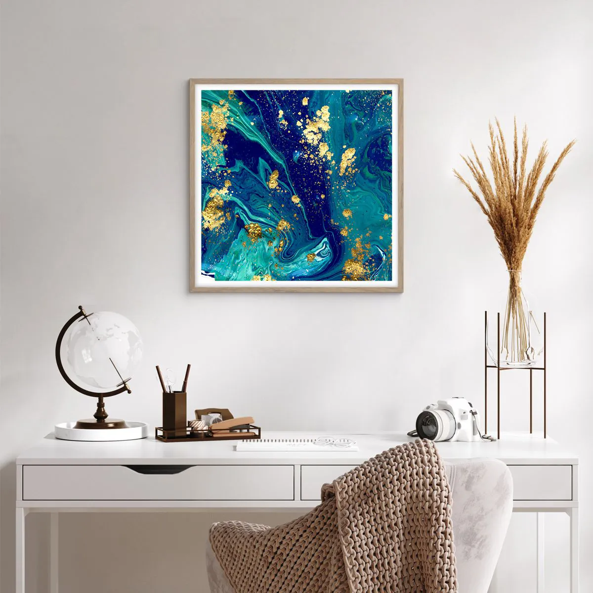 Poster în ramă de stejar deschis - Petale de soare - 60x60 cm