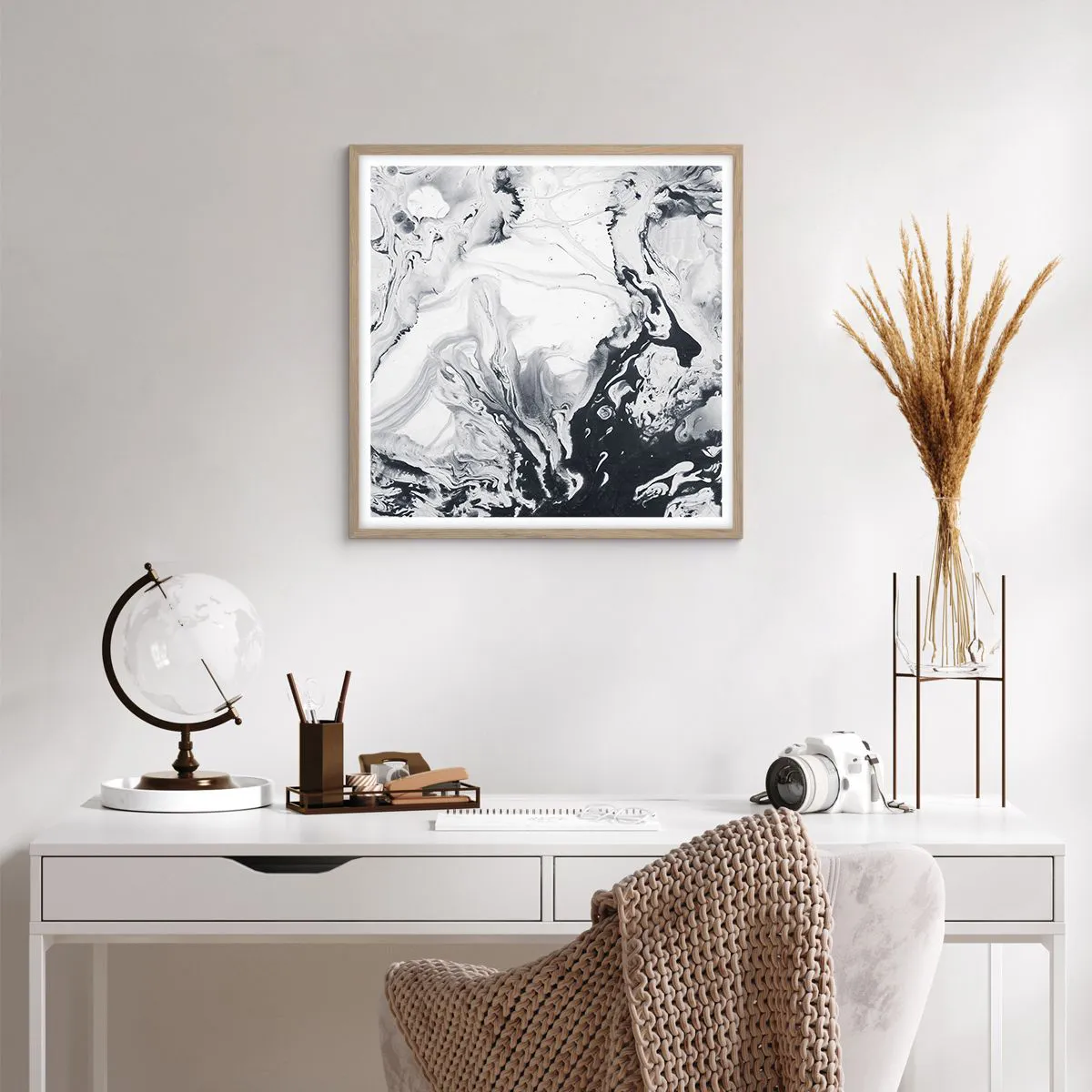 Affiche dans un chêne clair - Poster - Au centre de la Terre - 60x60 cm