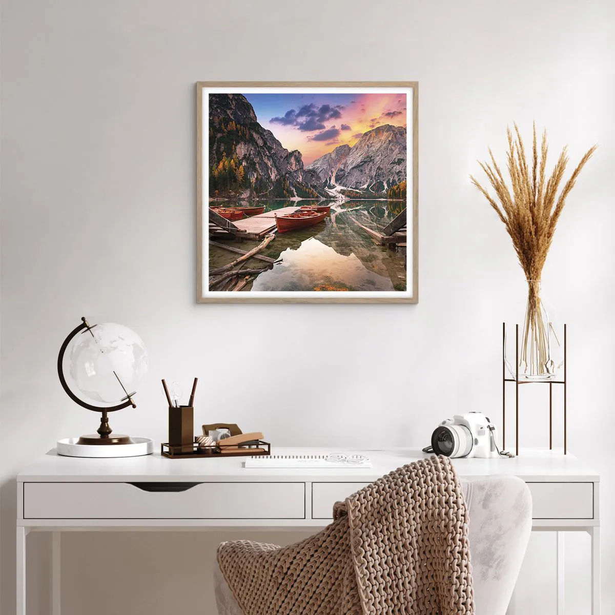 Poster in light oak frame - Promise of a Day - 60x60 cm