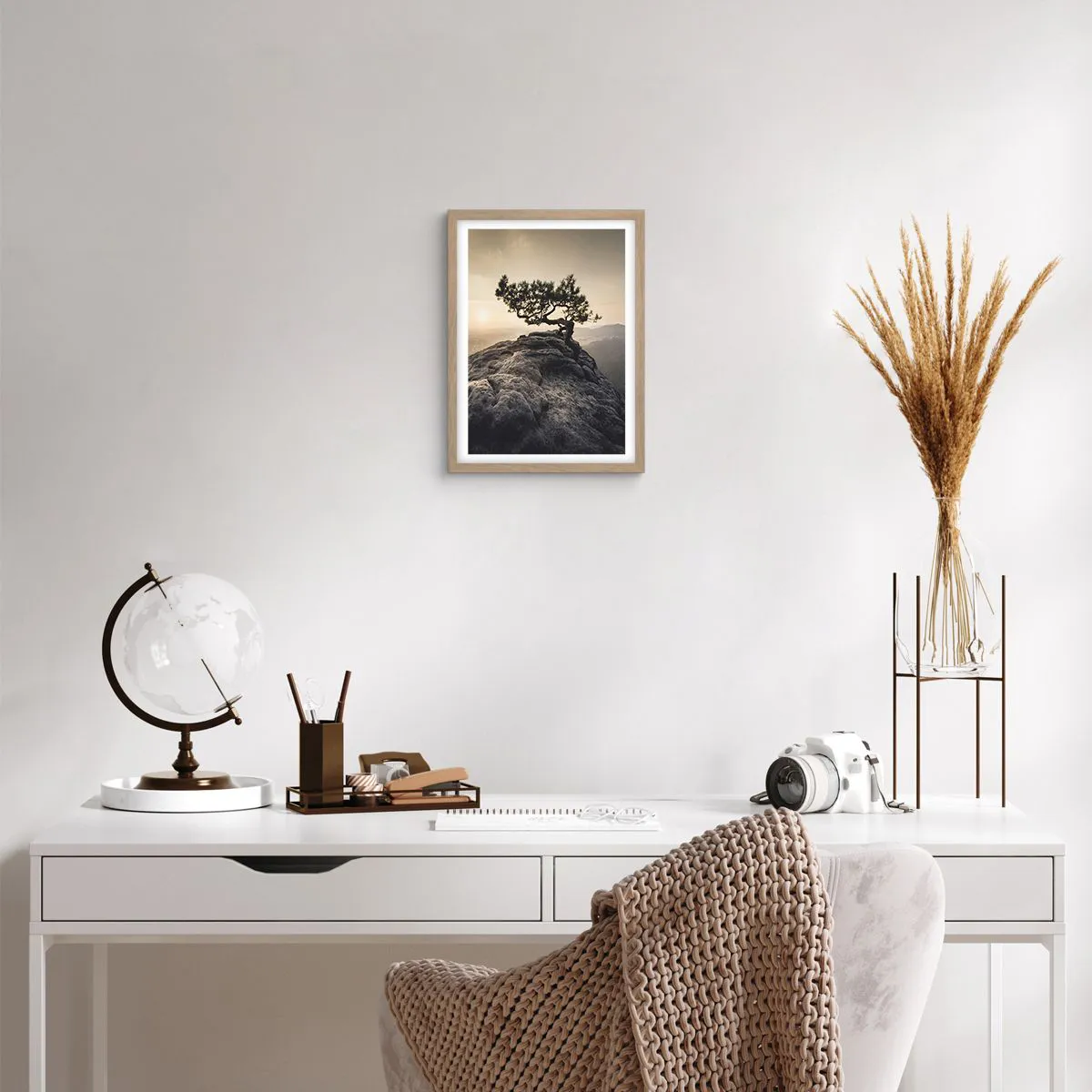 Poster in light oak frame - Life Always Wins - 30x40 cm