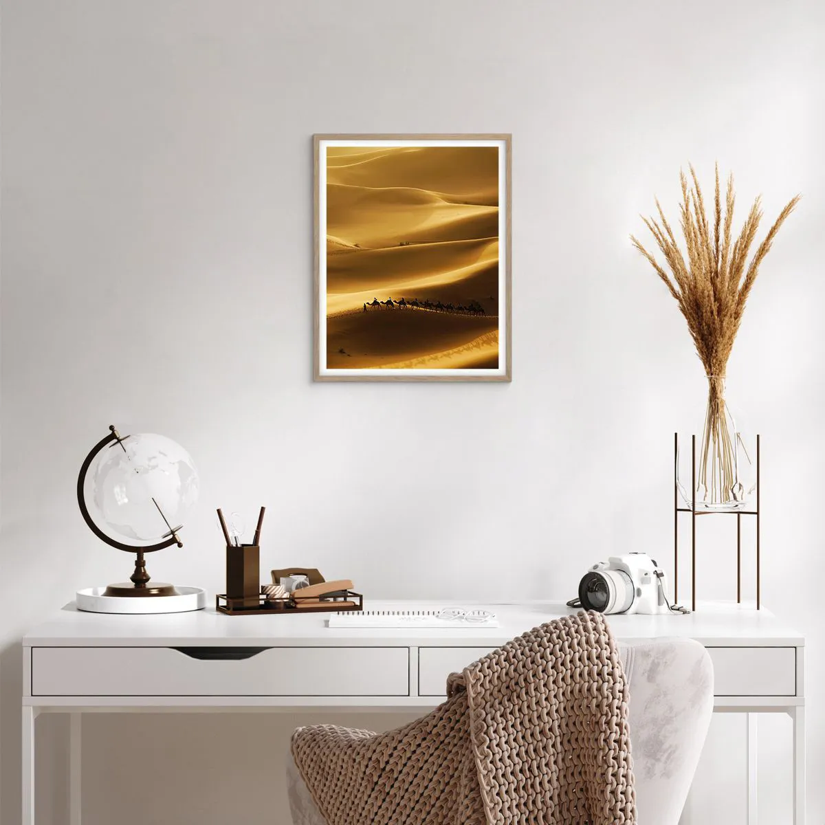 Plakat w ramie jasny dąb - Karawana na falach pustyni - 40x50 cm