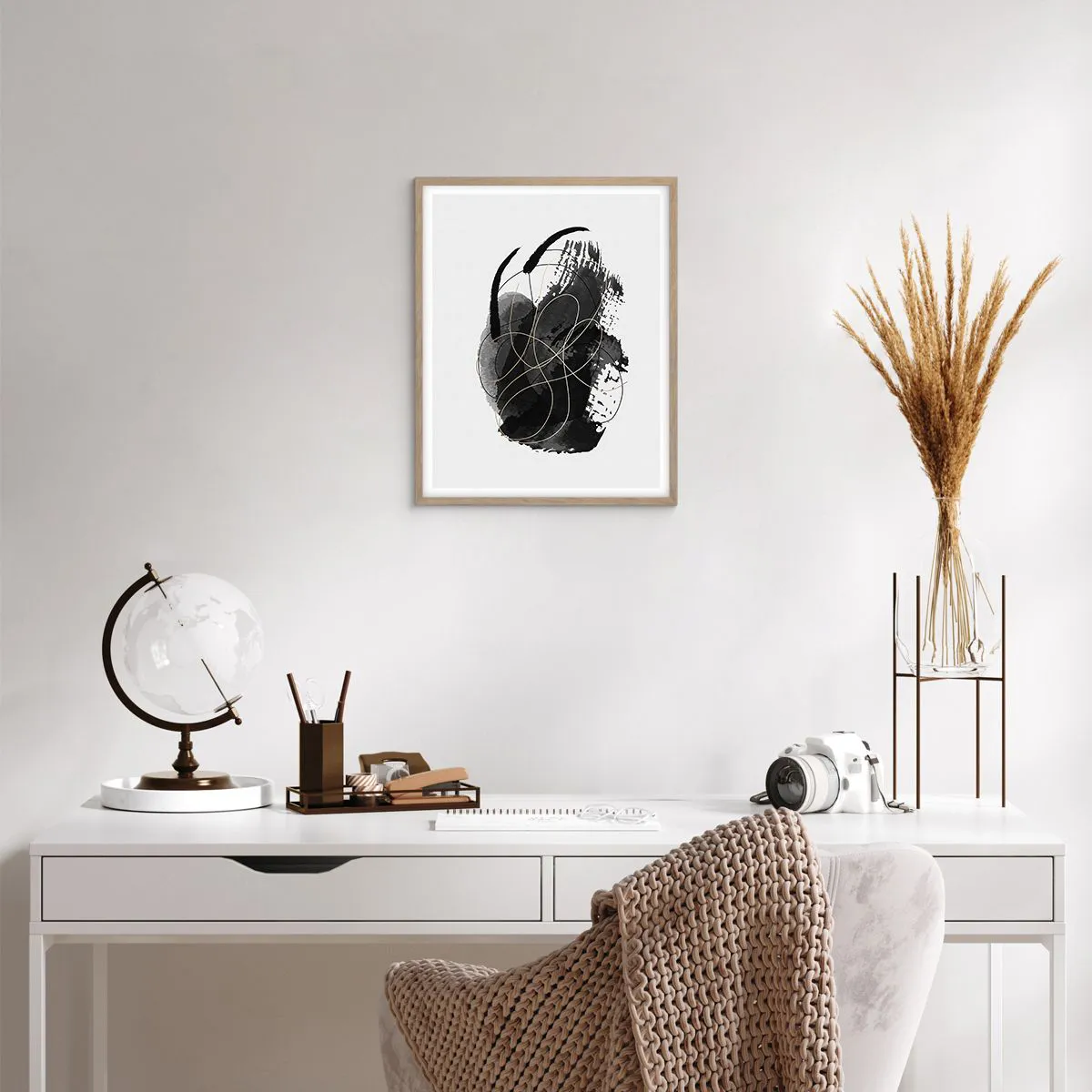 Plakat i ramme af lyst egetræ - Kom frem fra det sorte - 40x50 cm