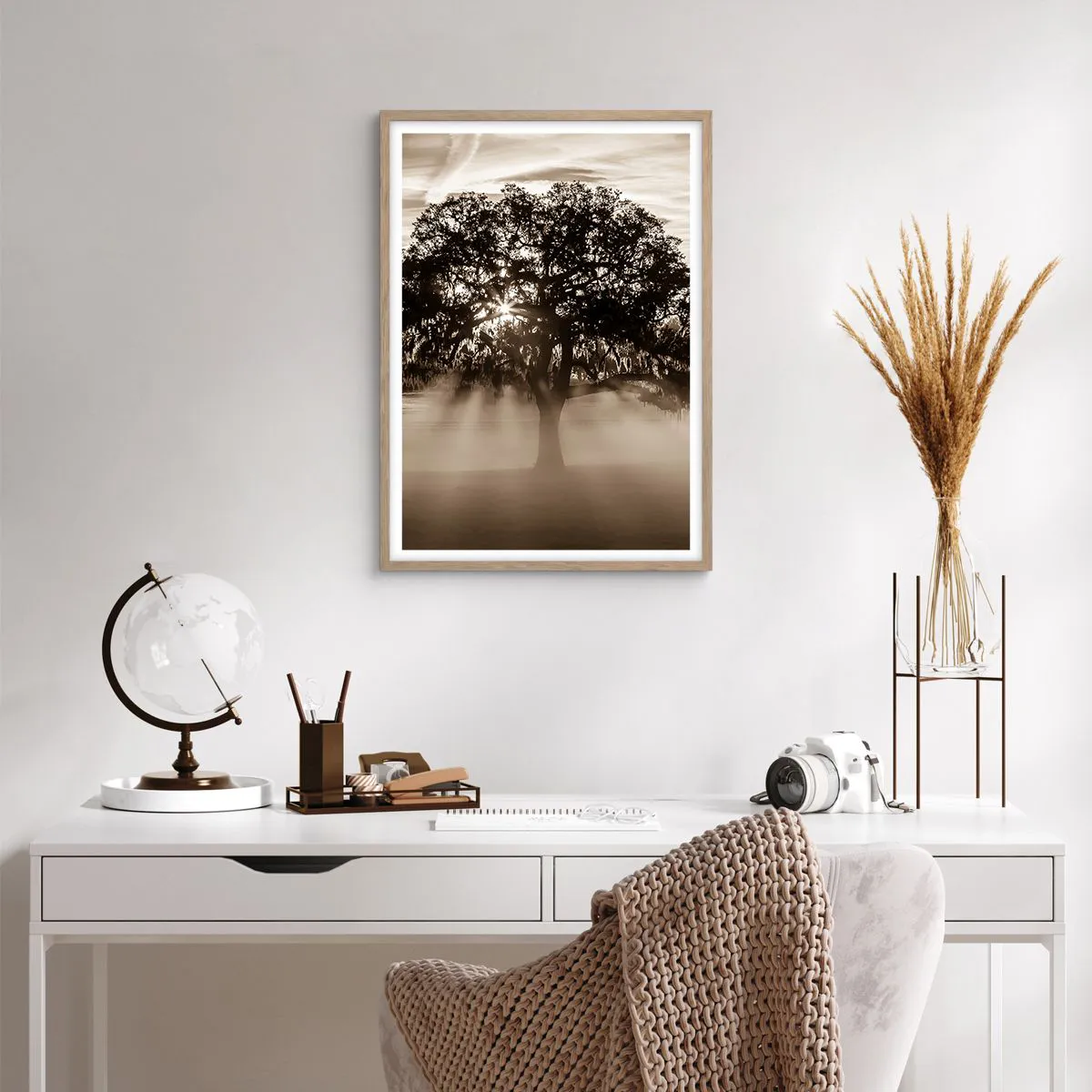 Plakat i ramme af lyst egetræ - Det gode videnstræ - 50x70 cm