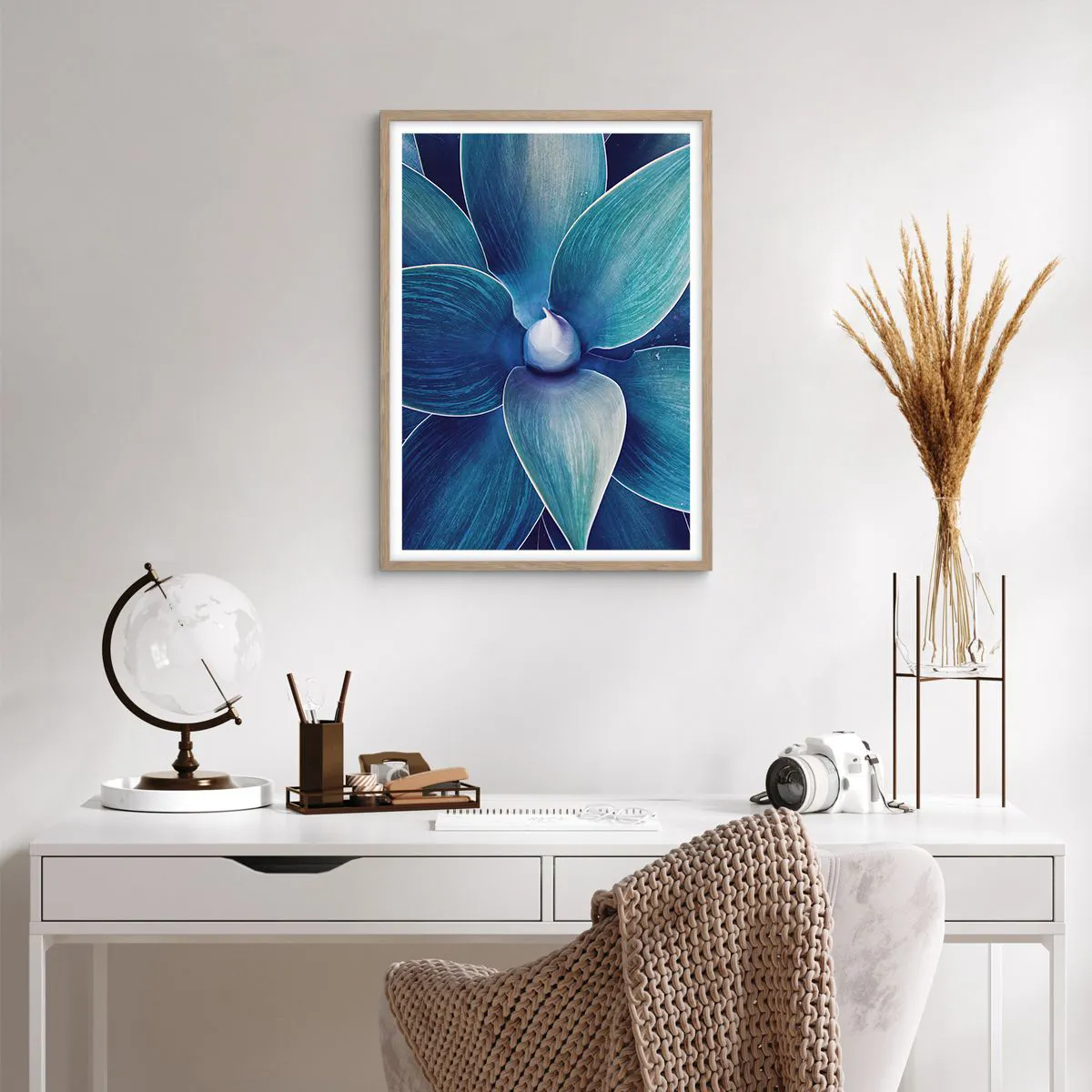 Poszter világos tölgy keretben - Kékezve az égből - 50x70 cm