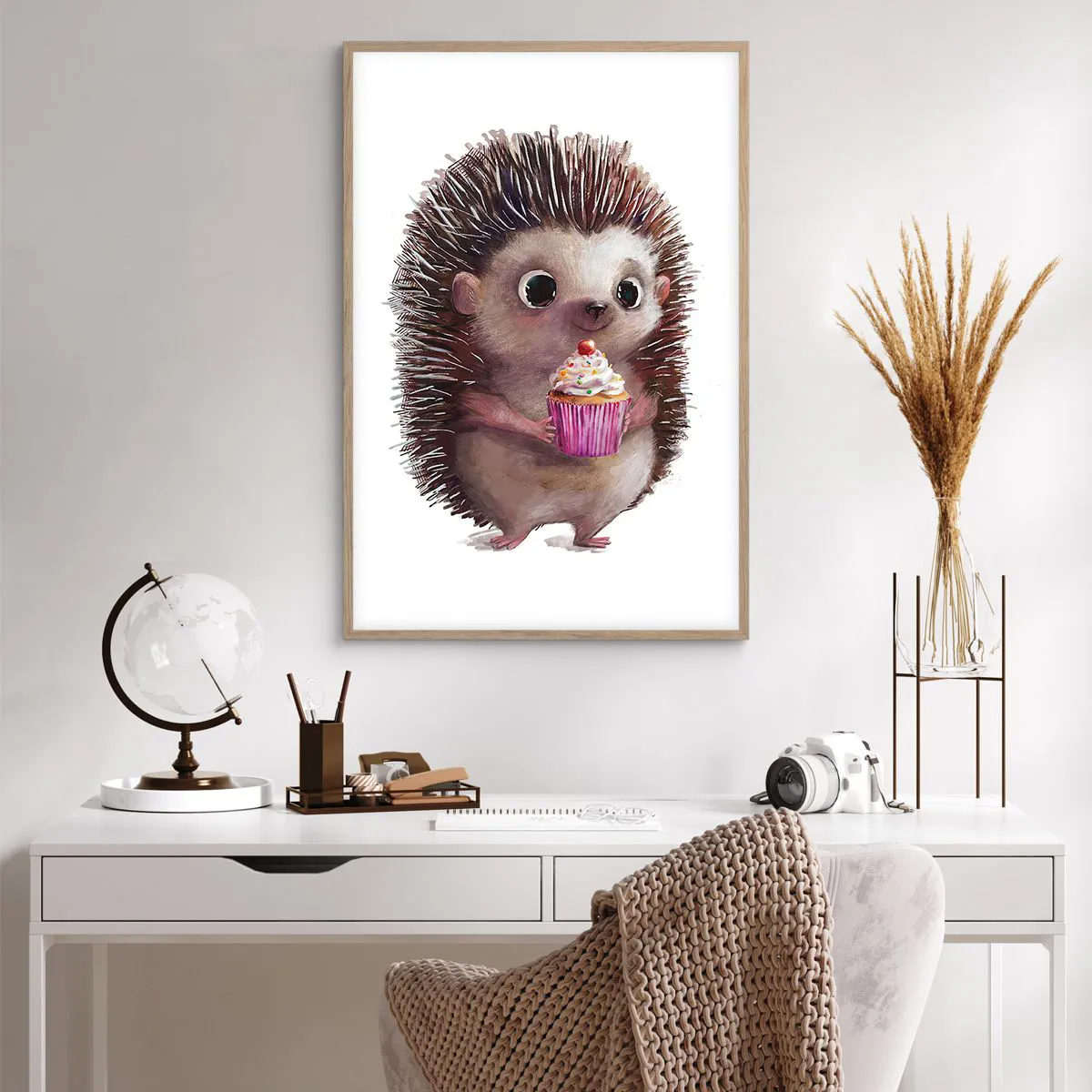 Poster in light oak frame - Everyday is Holiday - 61x91 cm