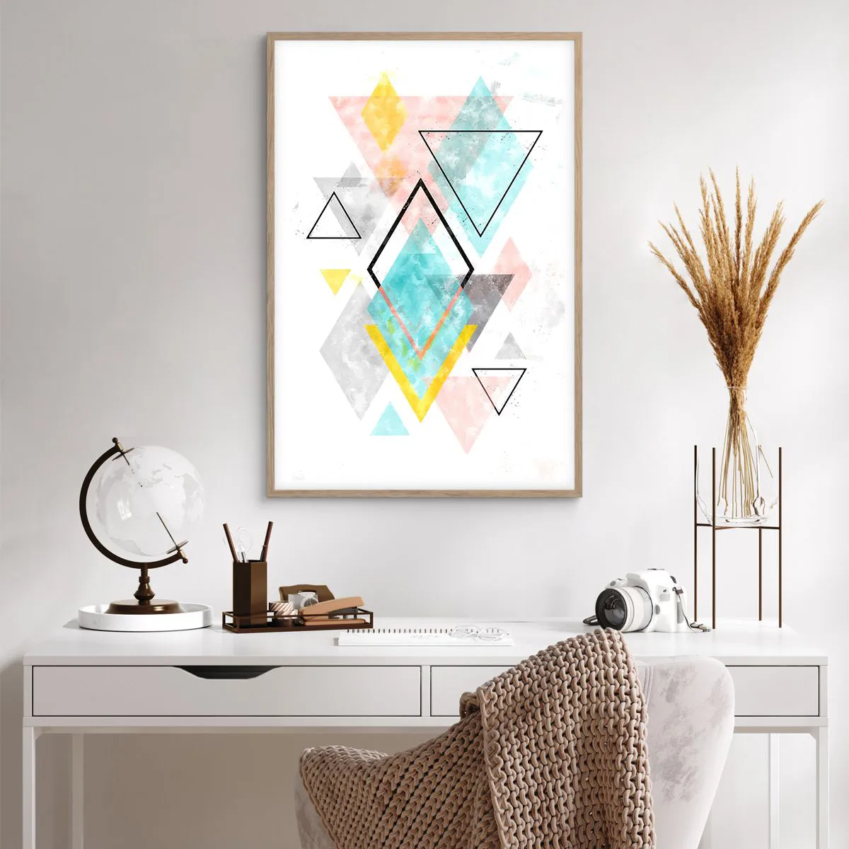 Plakat i ramme af lyst egetræ - Geometrisk leg - 61x91 cm