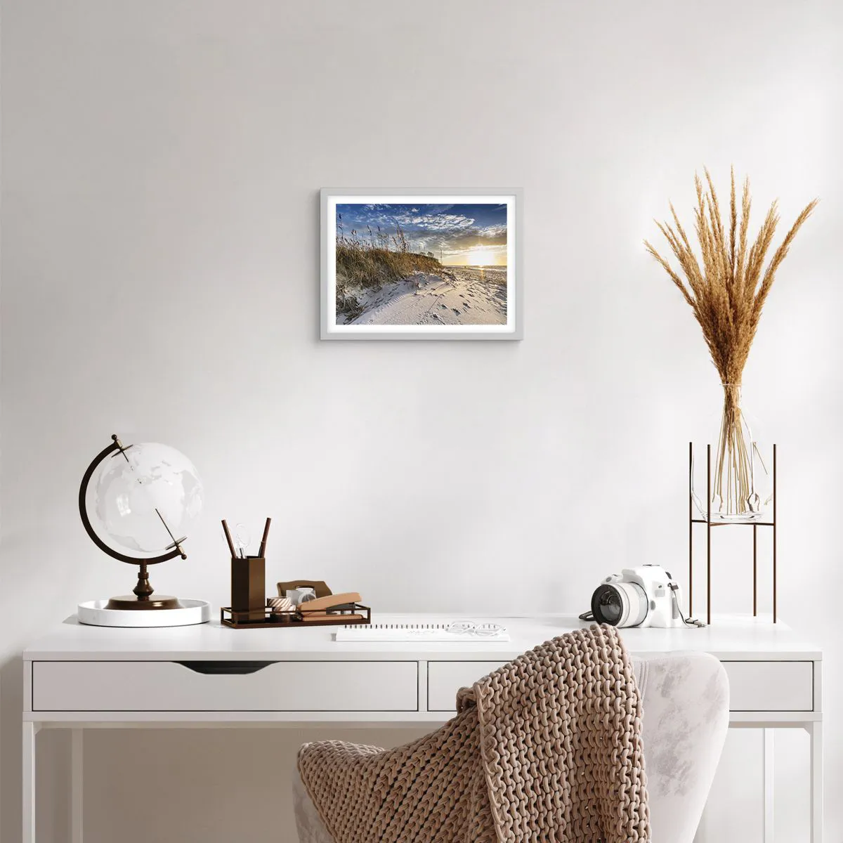 Affisch i vit ram - Inbjudan till promenad - 40x30 cm