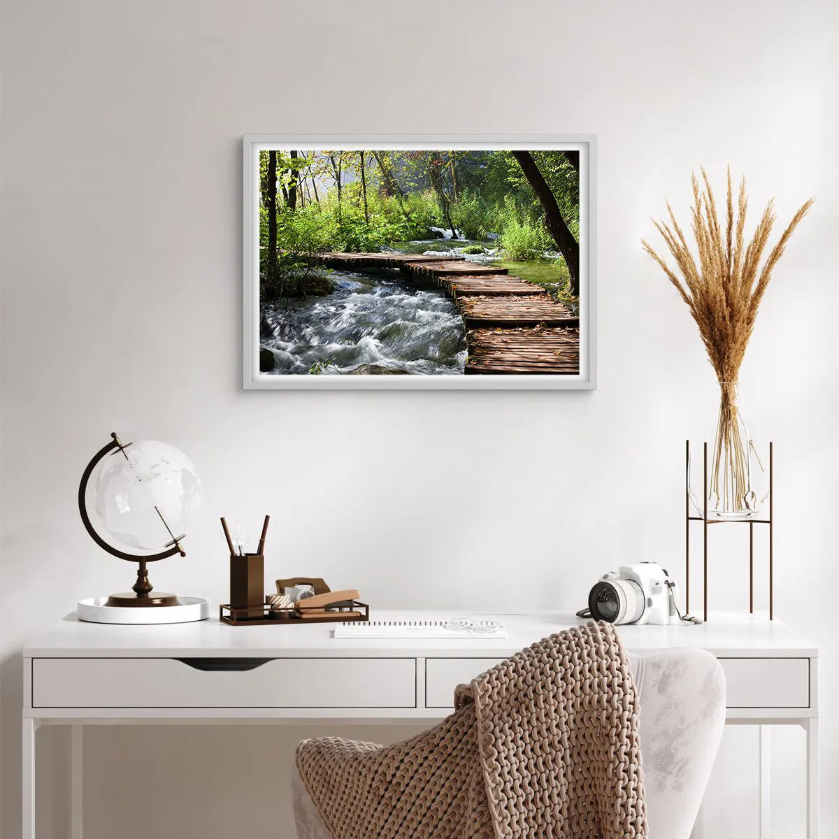 Affiche dans un cadre blanc - Poster - Au-dessus de la cascade mousseuse - 70x50 cm