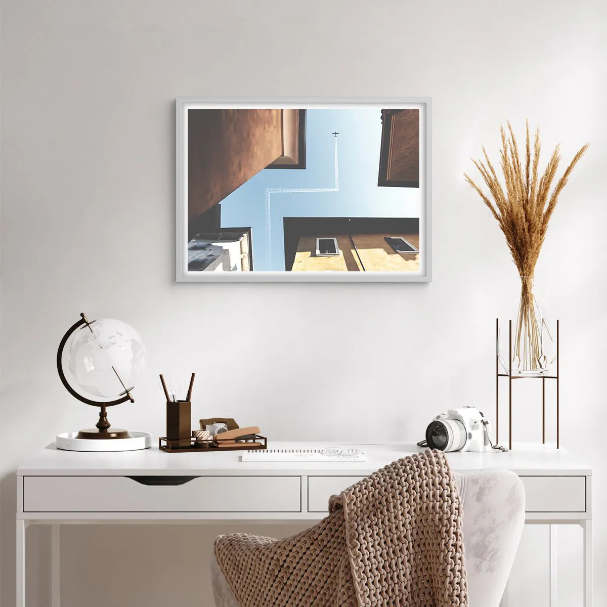 Poszter fekete keretben - A városi labirintus felett - 70x50 cm