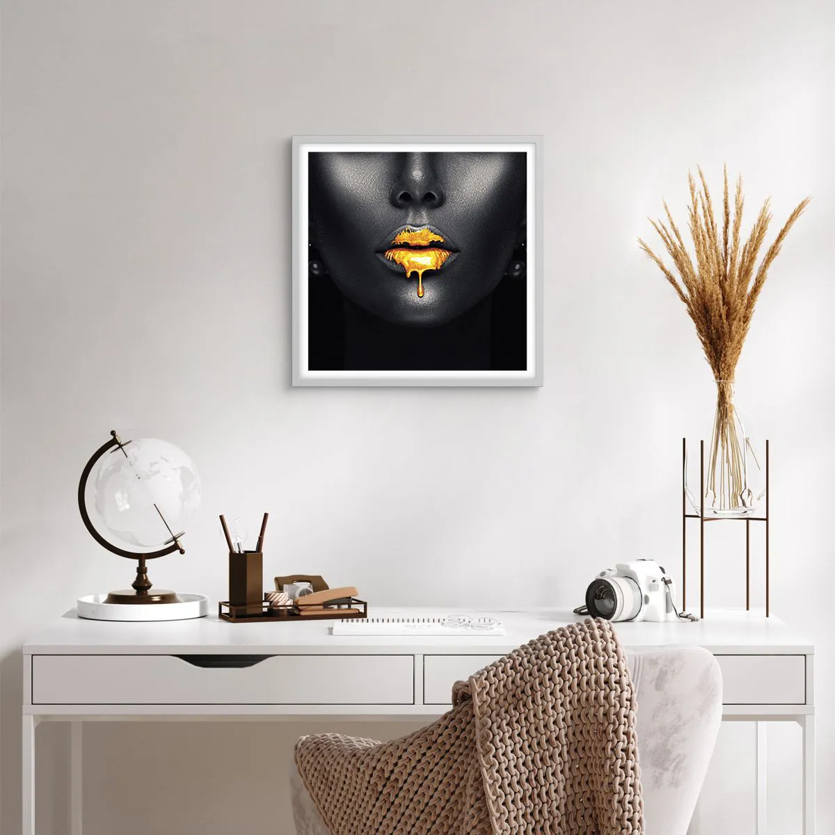 Poster in een witte lijst - Goldmouth - 40x40 cm