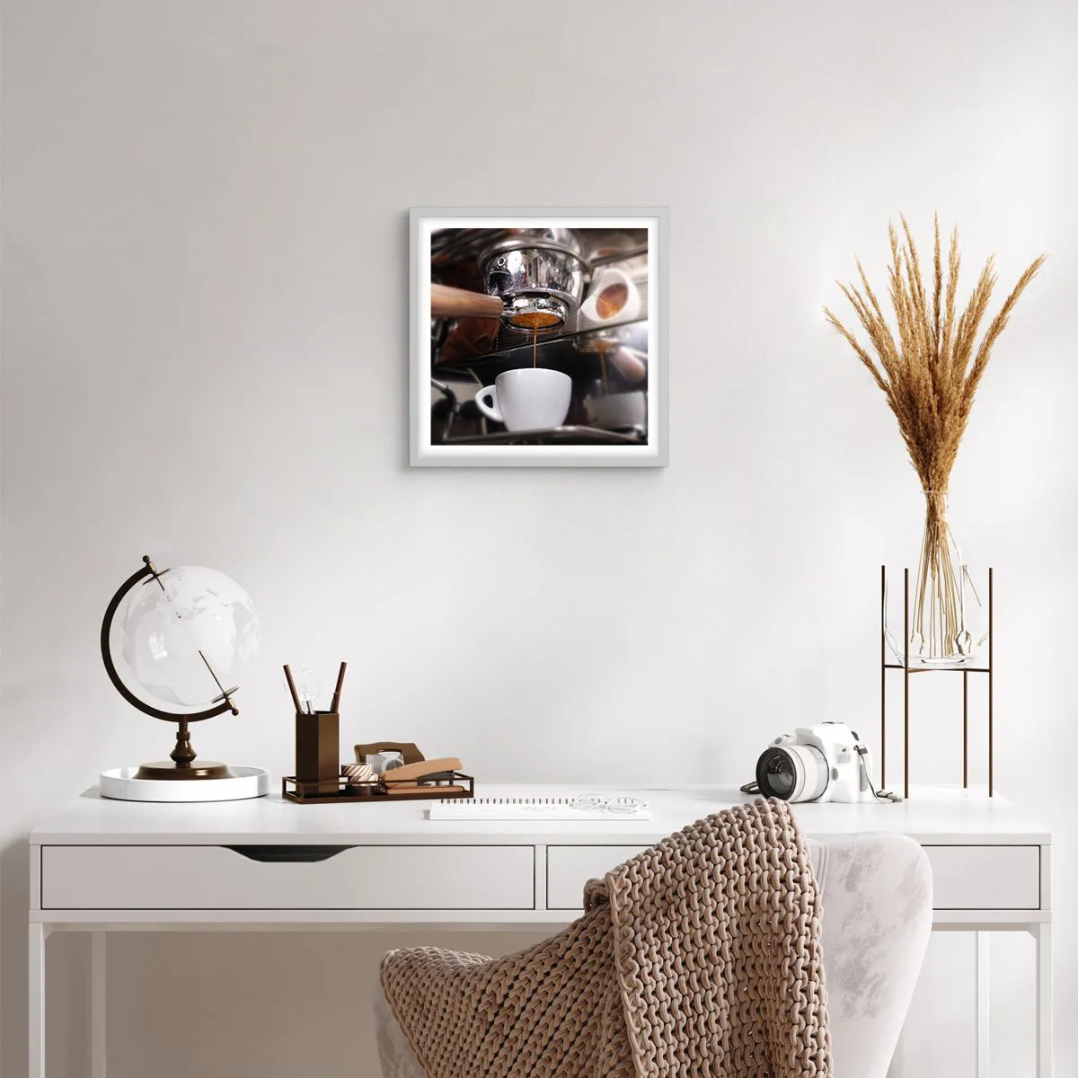 Affisch i vit ram - En bra stund på dagen - 40x40 cm