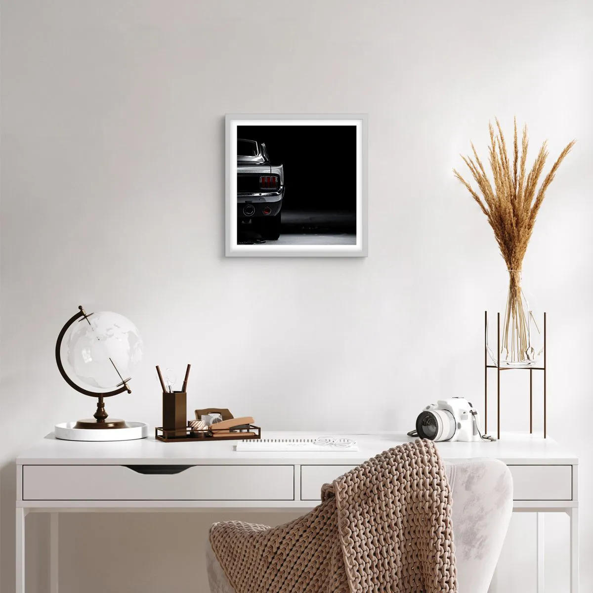 Póster en marco blanco - El encanto de los clásicos - 40x40 cm