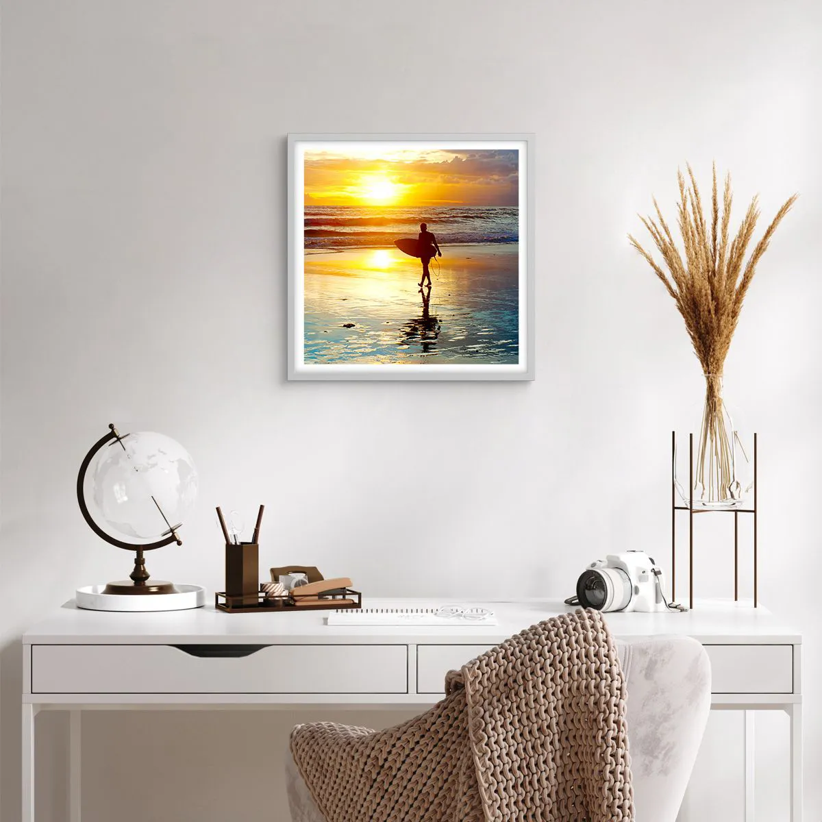 Pôster em moldura branca - O Retorno do Guerreiro - 50x50 cm