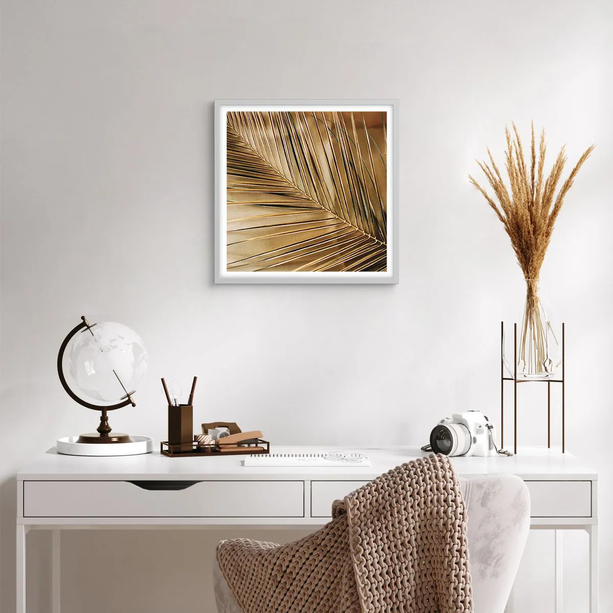 Plakat w białej ramie - Naturalna kolumnada - 50x50 cm