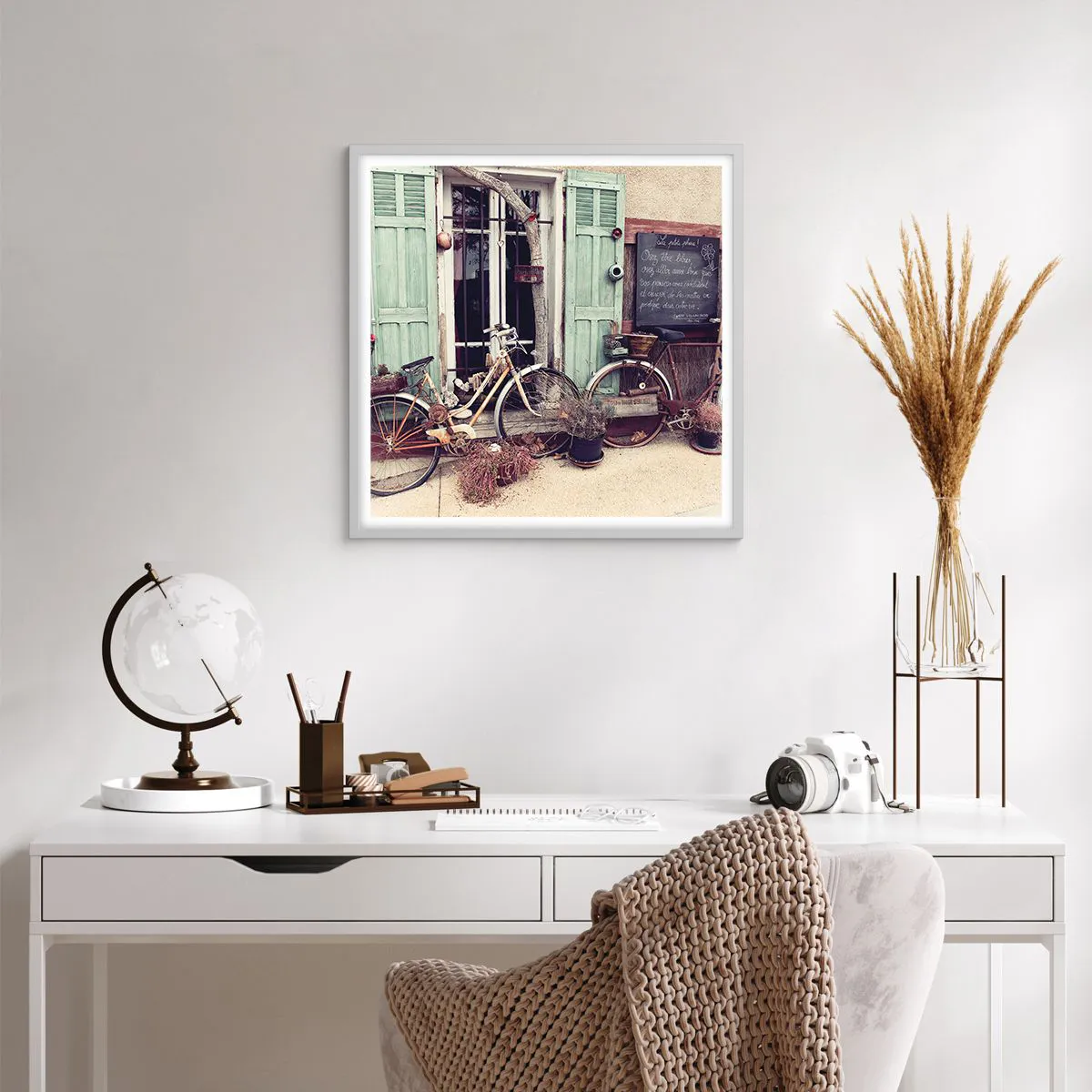 Plakat w białej ramie - Niech żyje prowincja - 60x60 cm