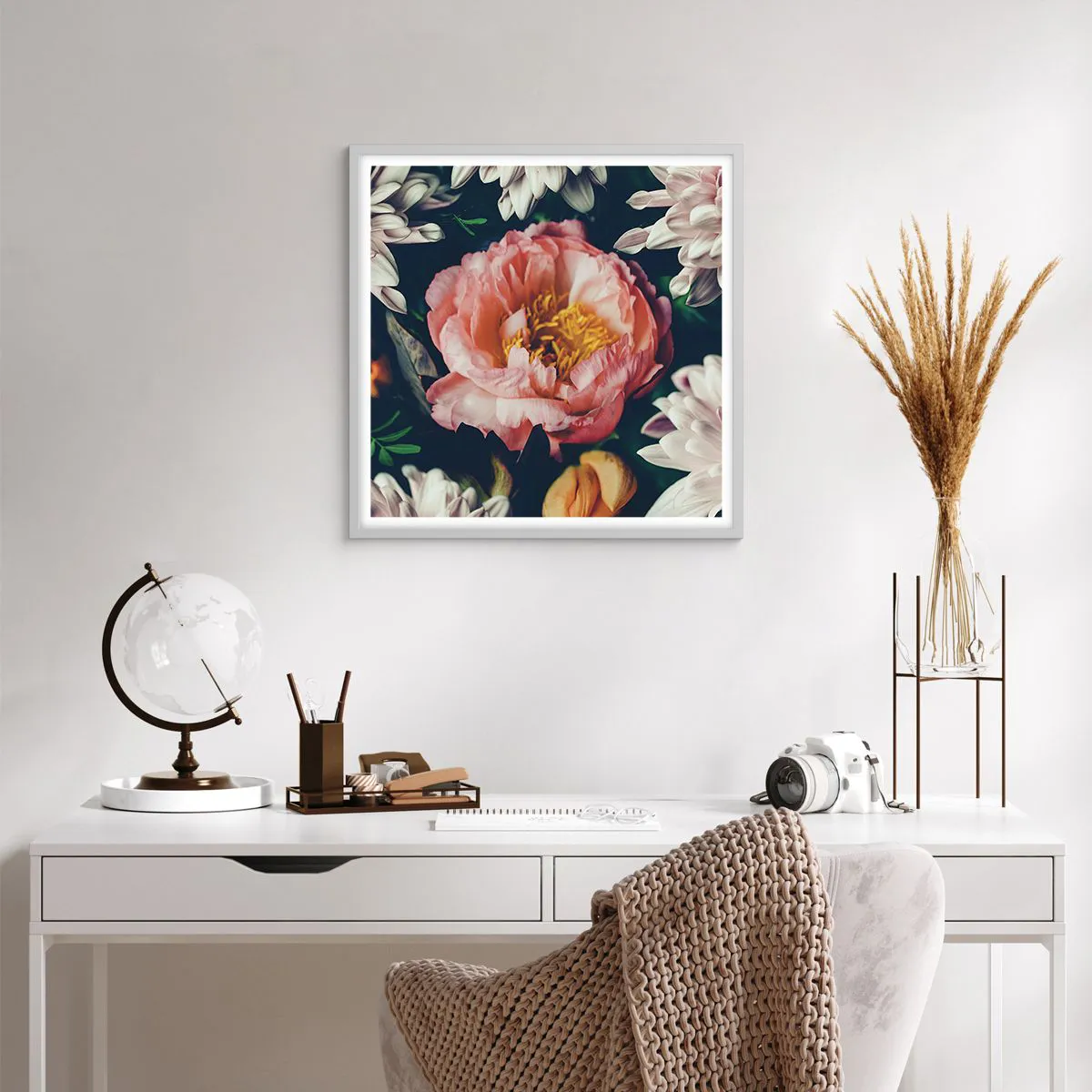 Poster in white frmae - In Baroque Style - 60x60 cm