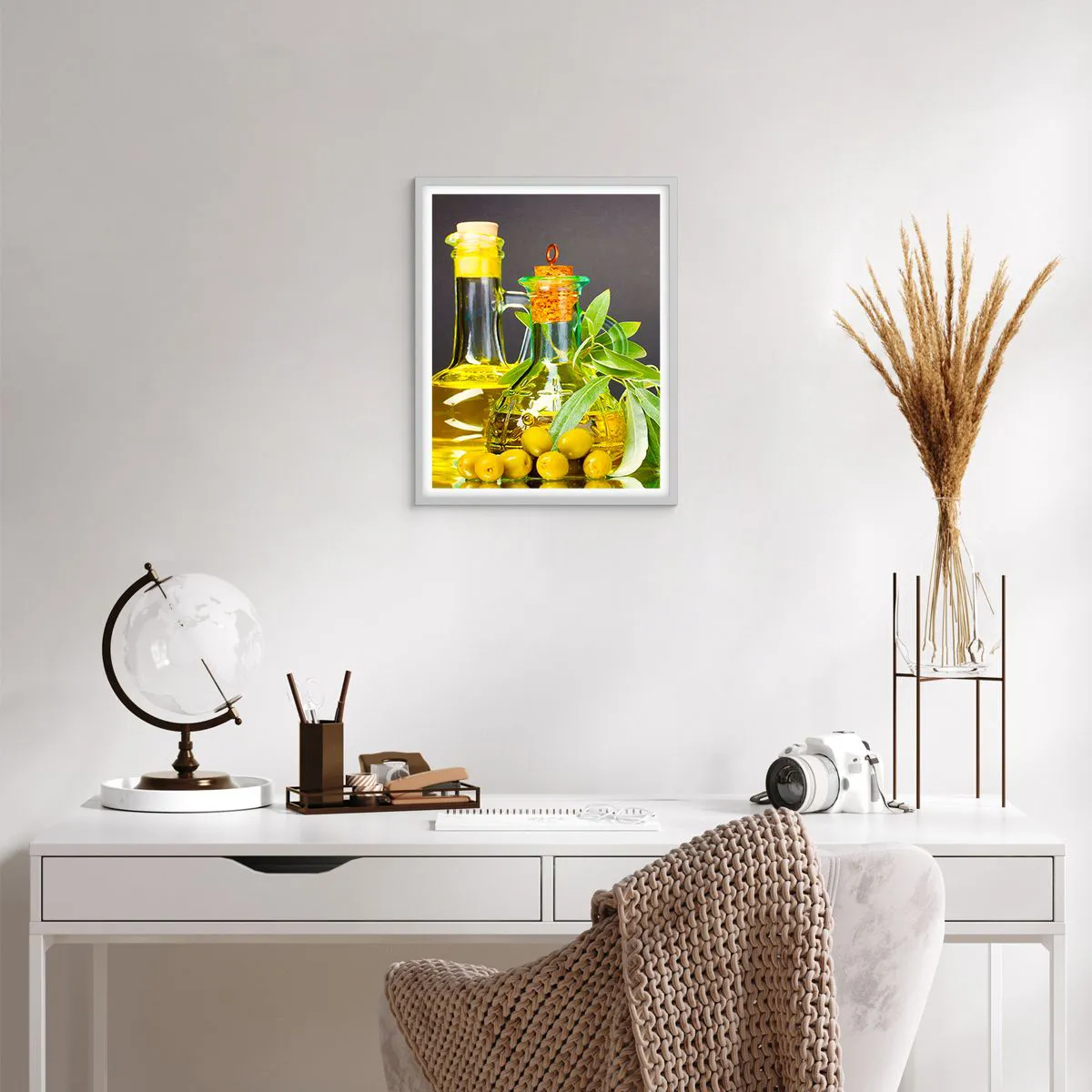 Poszter fekete keretben - Csendélet olívabogyóval és olívaolajjal - 40x50 cm