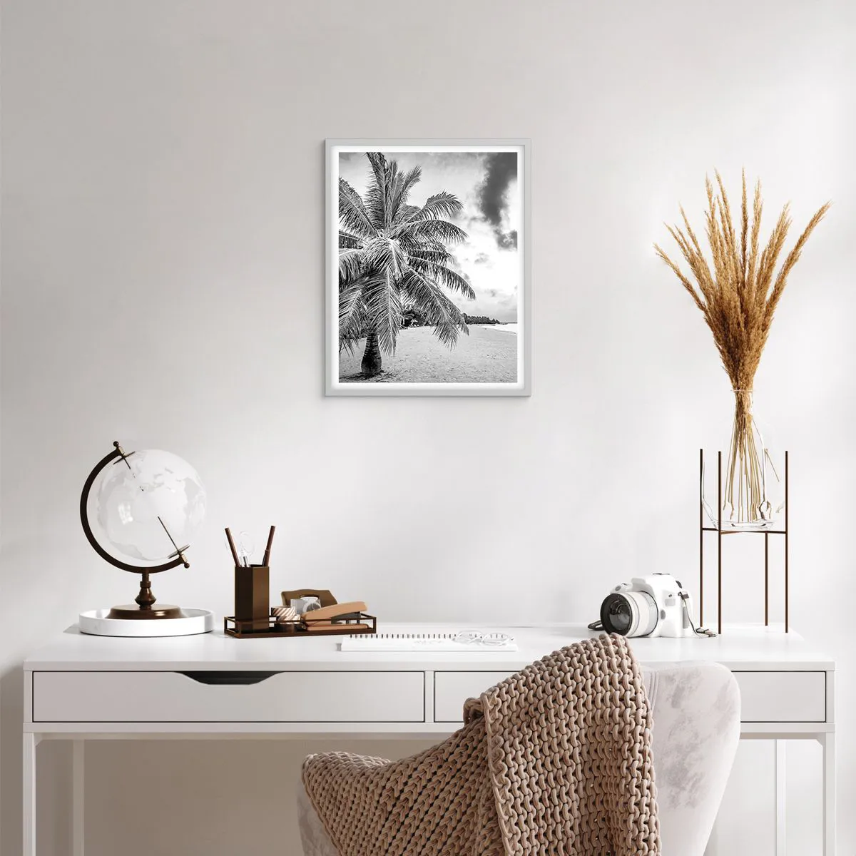 Affisch i vit ram - När du längtar efter ensamheten... - 40x50 cm