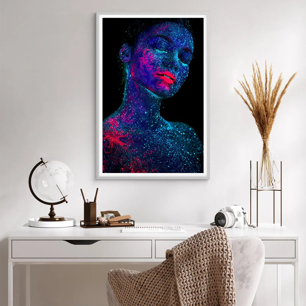 Poster in einem weißen Rahmen - Im Sternenstaub - 61x91 cm