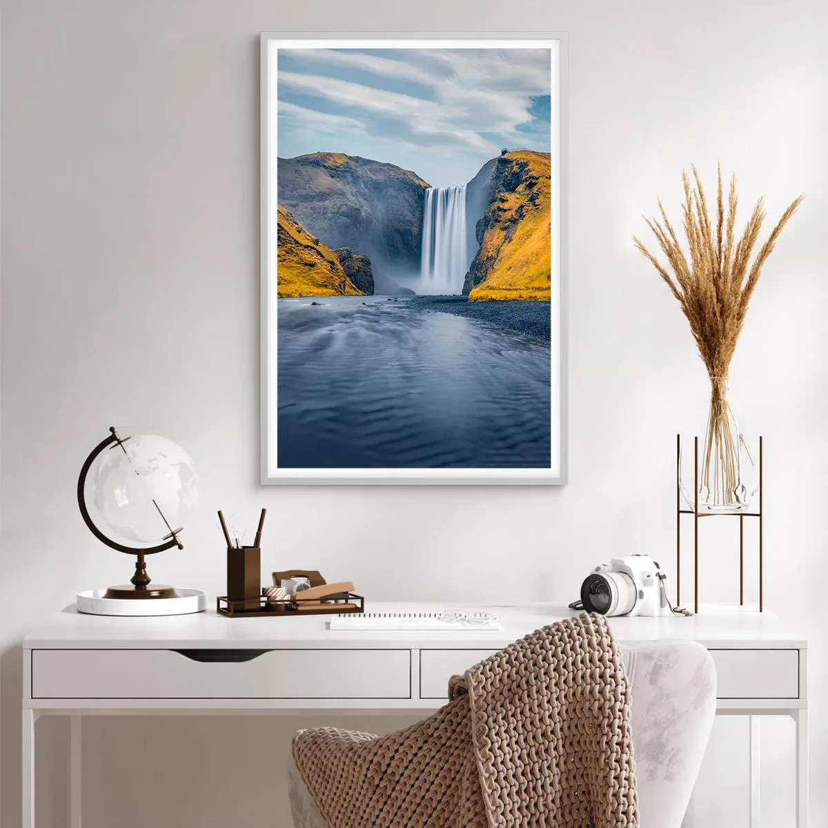 Poster in einem weißen Rahmen - Ewige Dauer, ewige Bewegung - 61x91 cm