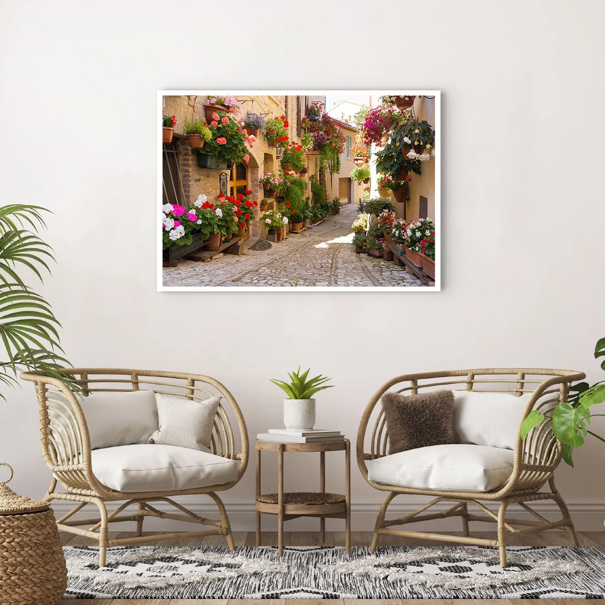 Affiche - Poster - Une rue avec des pots de fleurs et des murs de pierre - 100x70cm - Une inondation de fleurs  - Décoration murale moderne pour le salon et la chambre ARTTOR