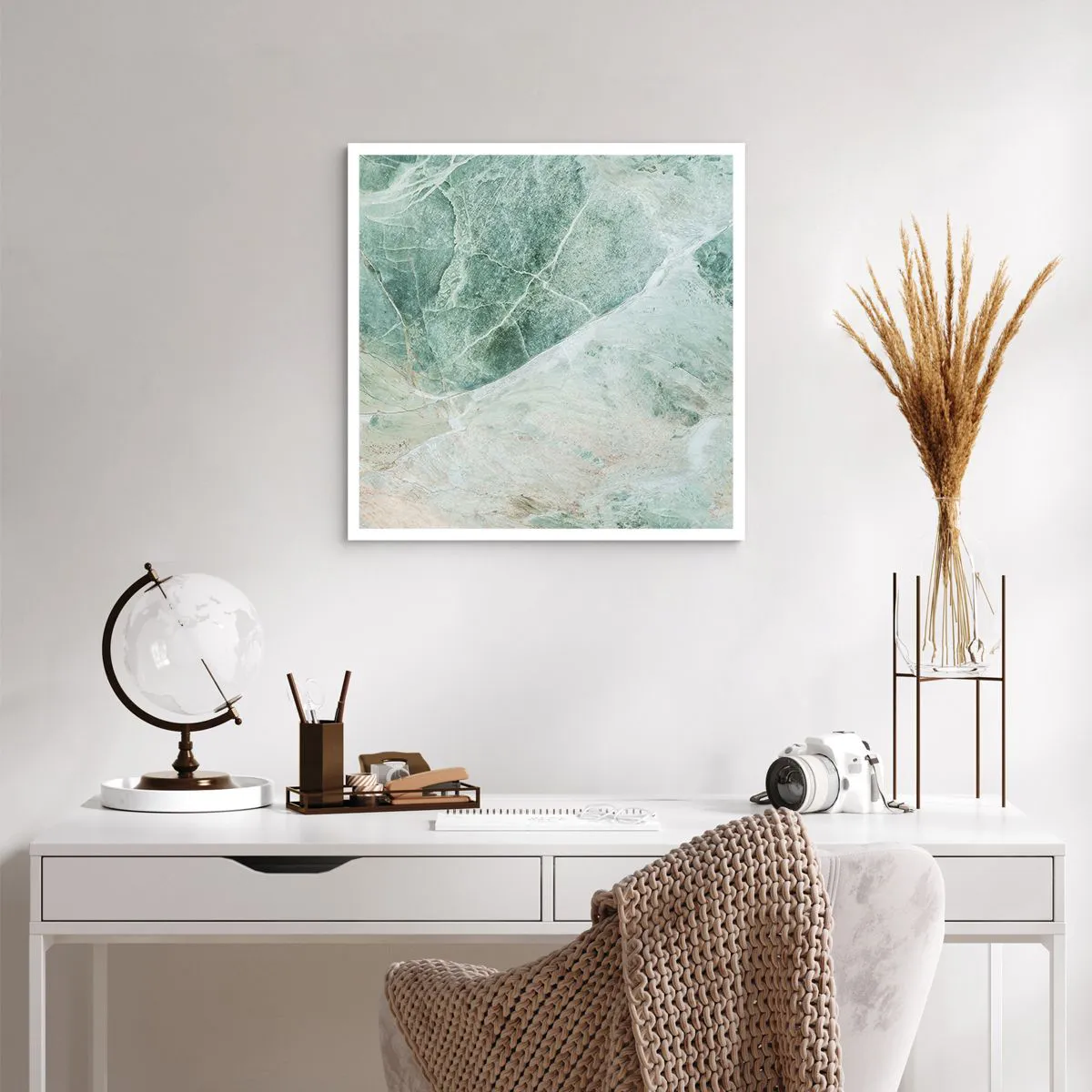 Poster - Noble Coolness of a Stone - 60x60 cm