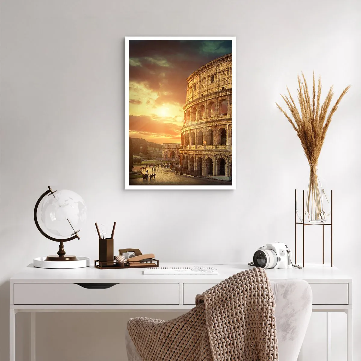 Póster - El Coliseo de Roma al atardecer - 50x70cm - Una impresión colosal - Decoración de pared moderna para salón y dormitorio ARTTOR