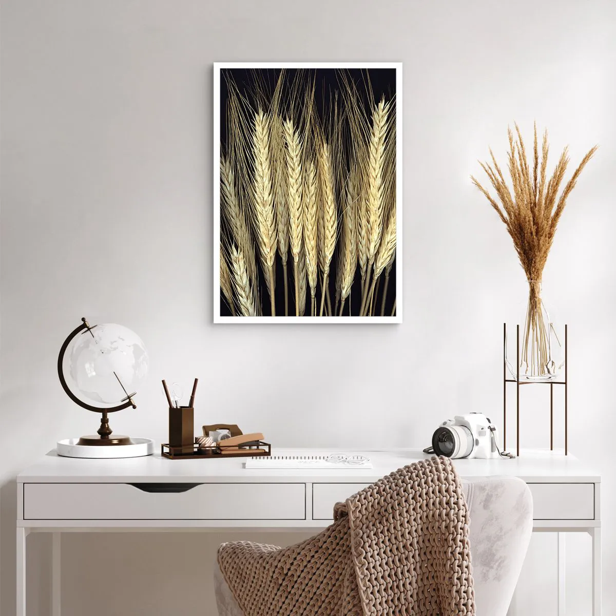 Poster - Nahaufnahme von Weizenähren vor schwarzem Hintergrund - 50x70cm - Rustikale Magie - Moderne Wanddekoration für Wohnzimmer und Schlafzimmer ARTTOR