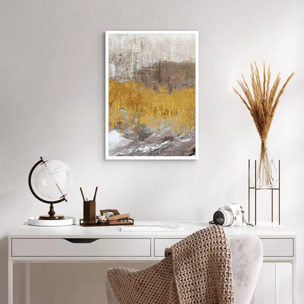 Affiche - Poster - Texture abstraite en or et beige avec un effet de profondeur - 50x70cm - Une explosion d'or - Décoration murale moderne pour le salon et la chambre ARTTOR