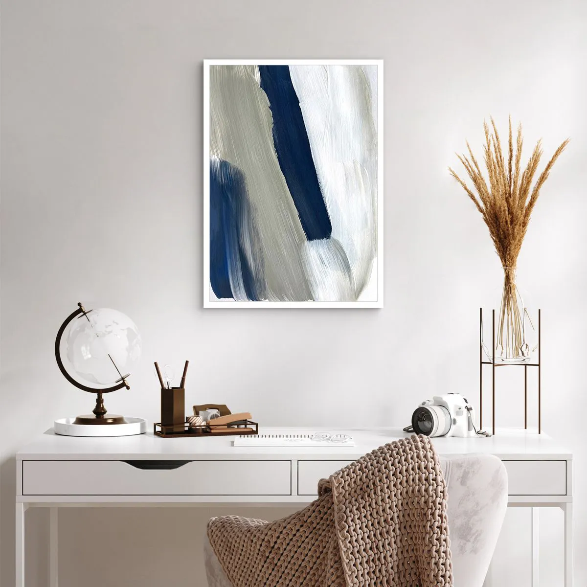 Affiche - Poster - Coups de pinceau abstraits dans des tons bleu marine - 50x70cm - Rencontre avec la blancheur - Décoration murale moderne pour le salon et la chambre ARTTOR