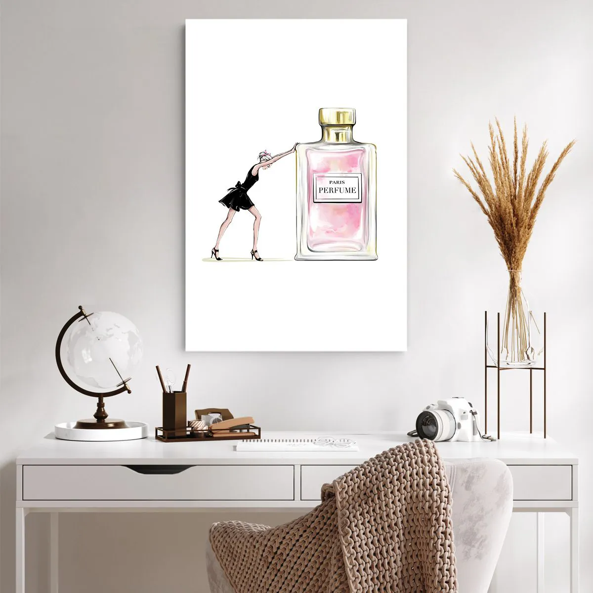 Plakat - Esencja kobiecości - 61x91 cm