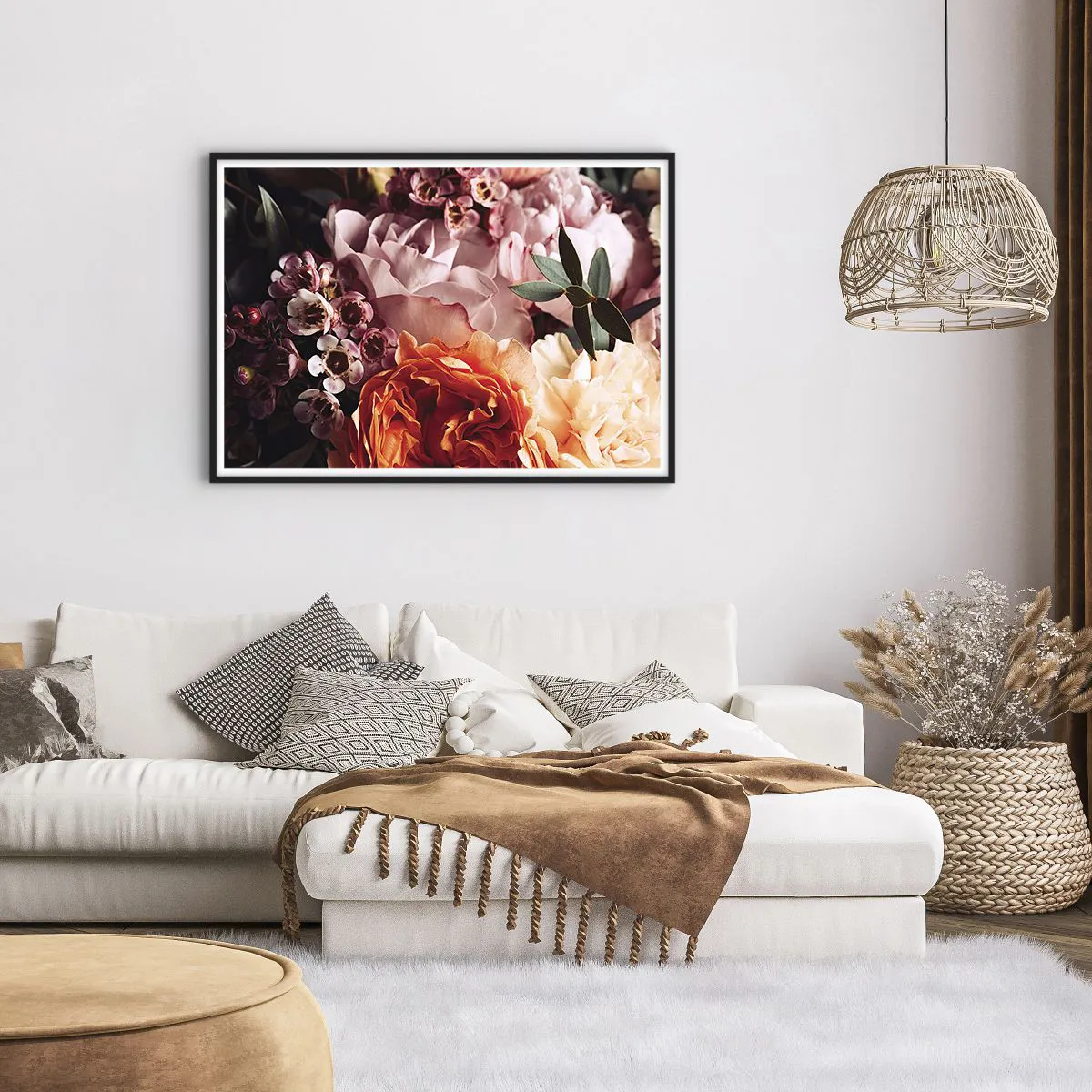 Poster in einem schwarzem Rahmen - Eine Nahaufnahme einer farbenfrohen Blumenkomposition - 100x70cm - Eingehüllt in Schönheit - Moderne Wanddekoration für Wohnzimmer und Schlafzimmer ARTTOR