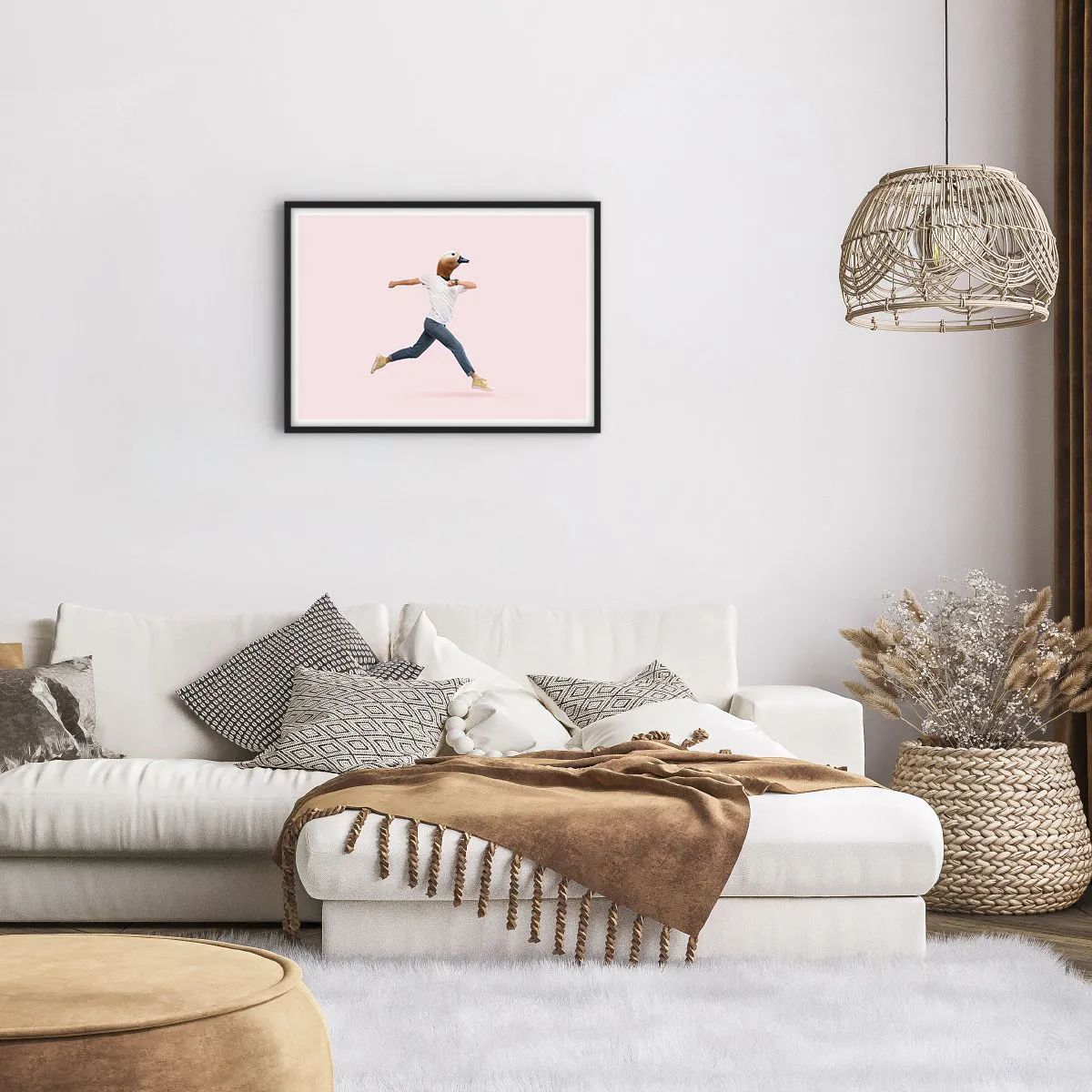 Poster in einem schwarzem Rahmen - Eine surrealistische Figur mit einem Entenkopf in Bewegung - 70x50cm - Eine Prise Absurdität - Moderne Wanddekoration für Wohnzimmer und Schlafzimmer ARTTOR