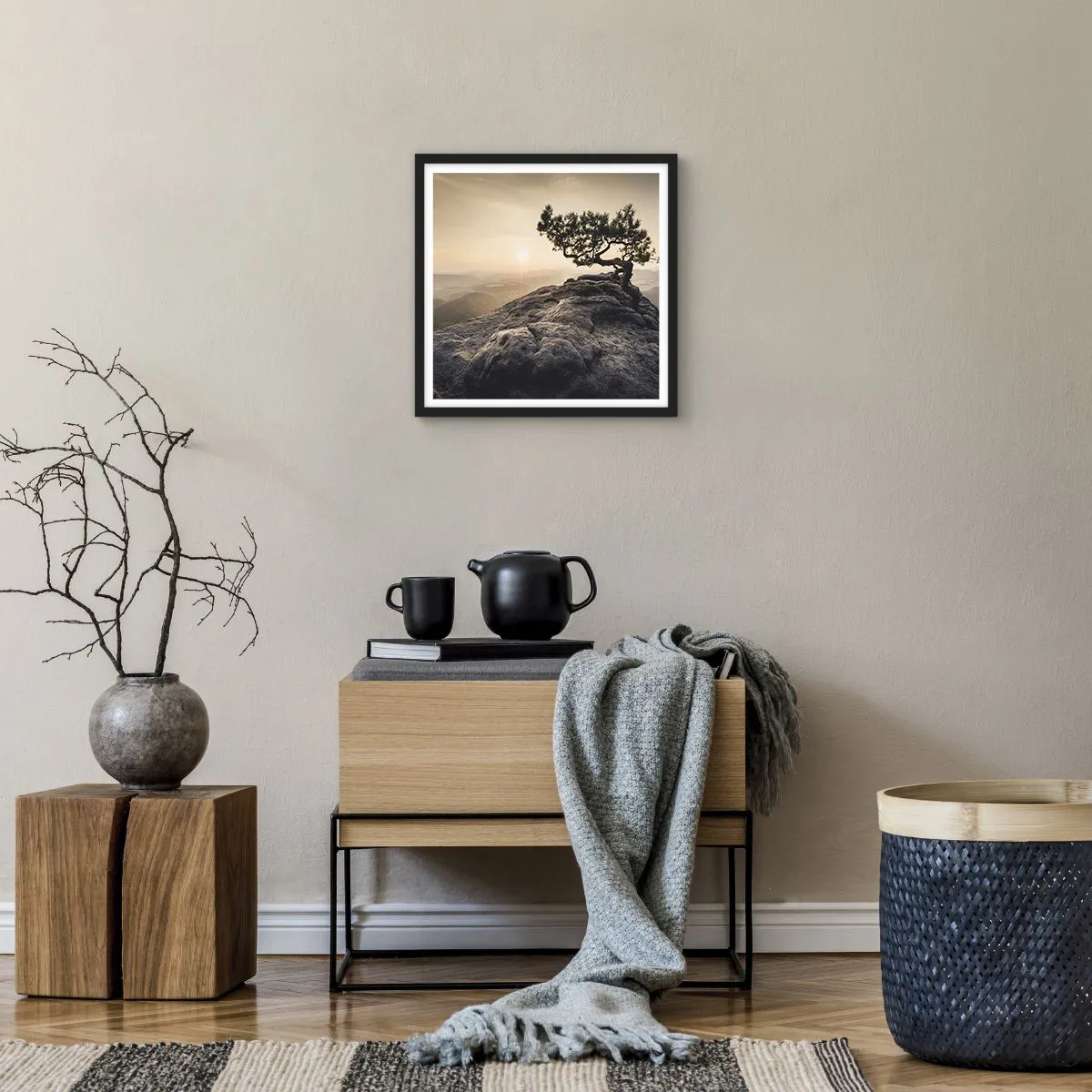 Poster în ramă neagră - Viața învinge întotdeauna - 40x40 cm