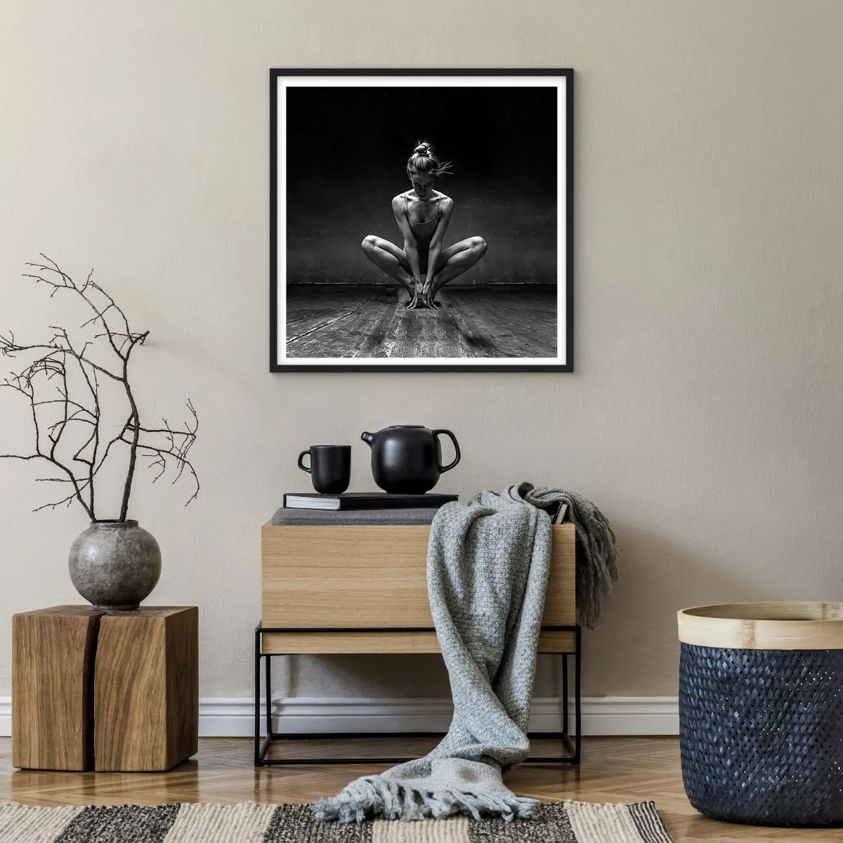 Poster in black frame - Concentration of Dancing Energy - 60x60 cm