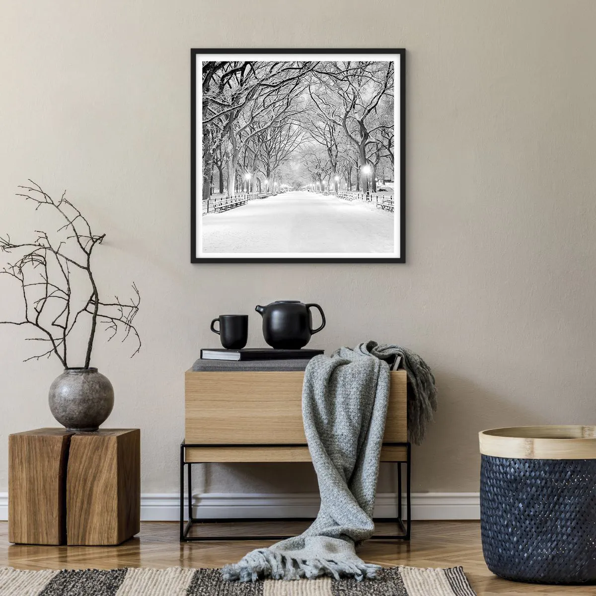 Plakat i sort ramme - Fire årstider - vinter - 60x60 cm