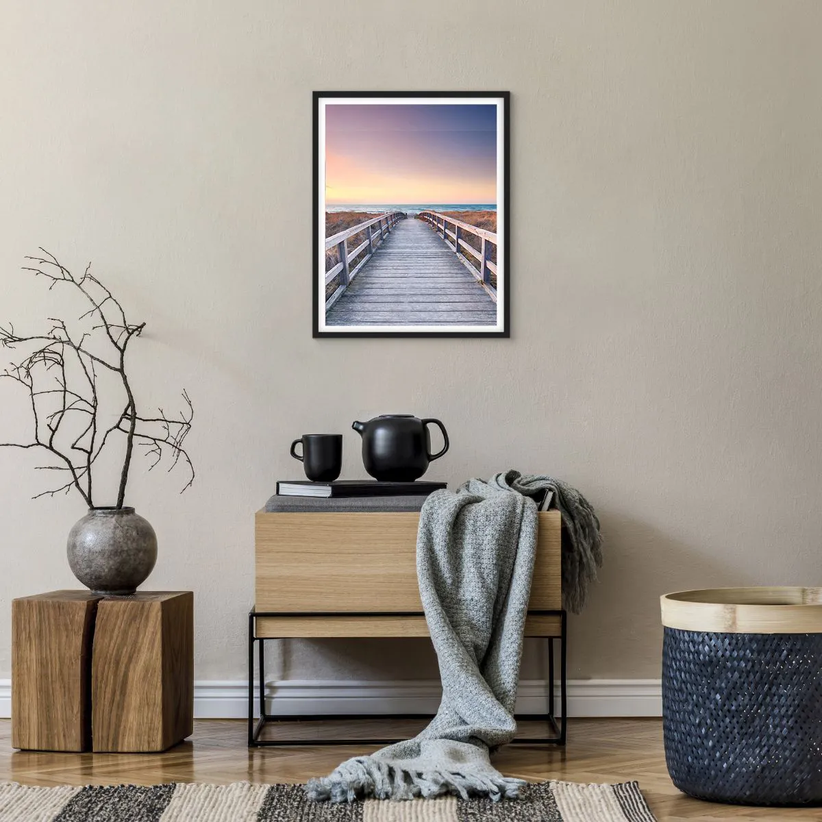 Poster in einem schwarzem Rahmen - Baltische Abend-Aurora - 40x50 cm