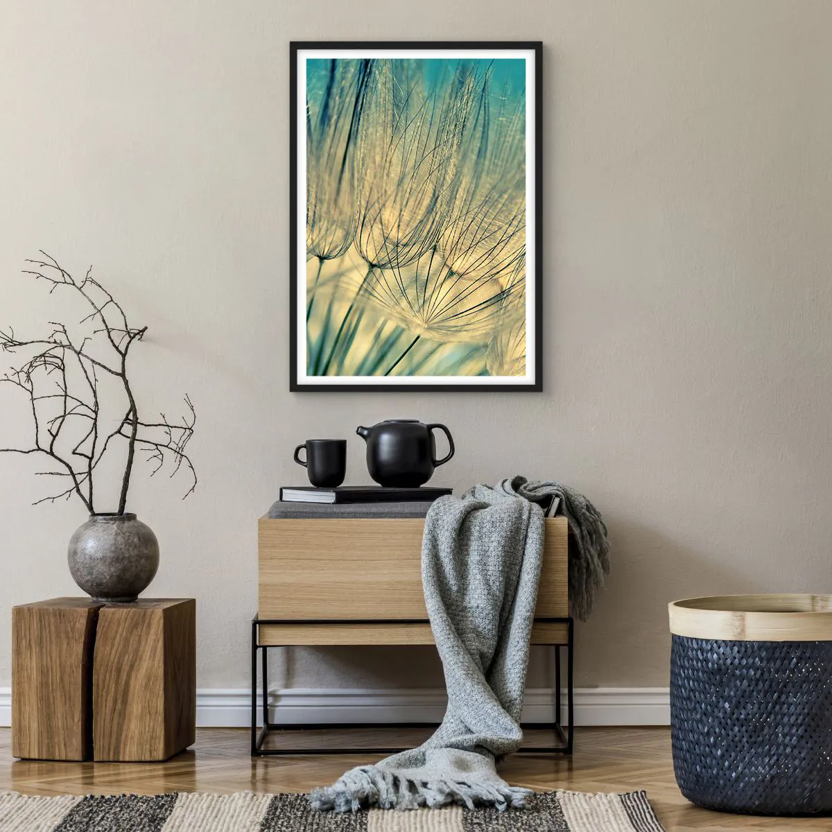 Affiche dans un cadre noir - Poster - Photographie macro de pissenlits délicats à la lumière du soleil couchant - 50x70cm - En attente du vent - Décoration murale moderne pour le salon et la chambre ARTTOR