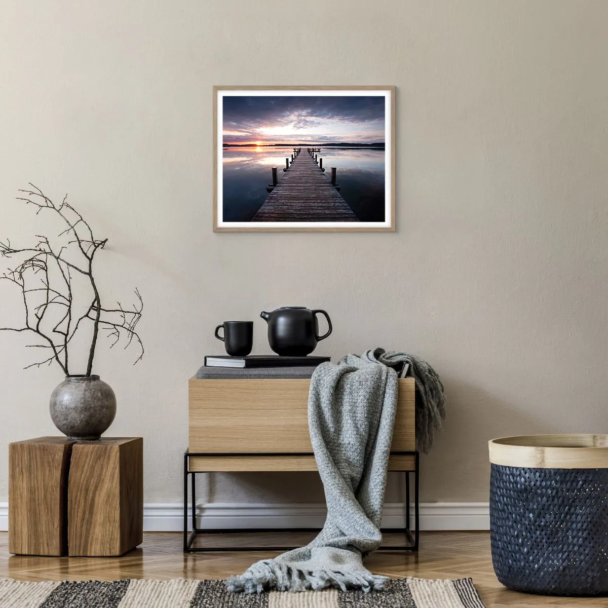 Plakat i ramme af lyst egetræ - Den tavse grænse mellem dag og nat - 50x40 cm