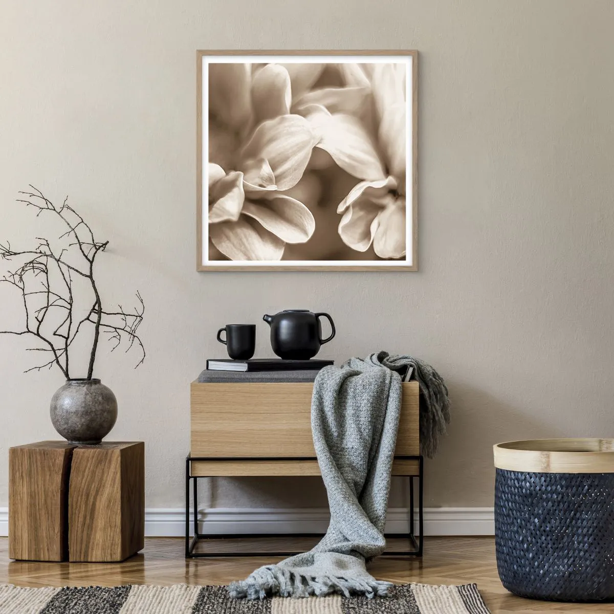 Poster in einem Rahmen aus heller Eiche - So sanft wie ein Lächeln - 60x60 cm