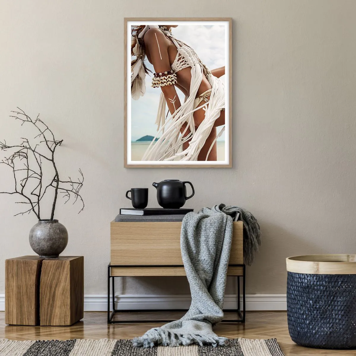 Poster în ramă de stejar deschis - Preoteasa Soarelui - 50x70 cm