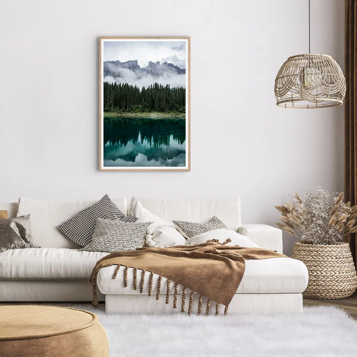 Affisch i ram av ljusek - Tyst, tyst, väck inte sovande vatten... - 61x91 cm