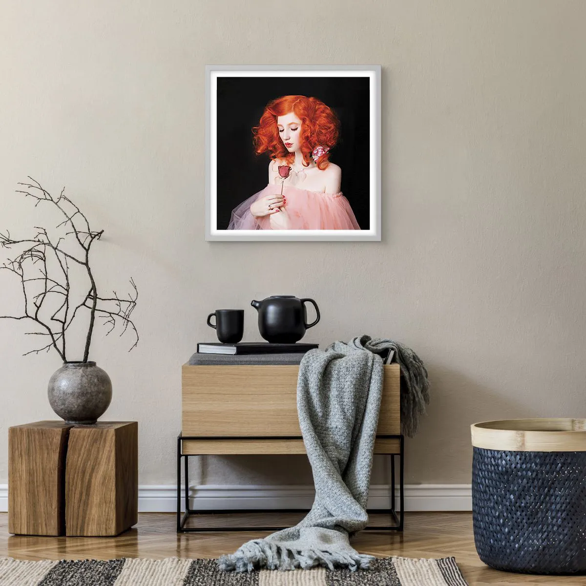 Affisch i vit ram - I Barockstil - 50x50 cm