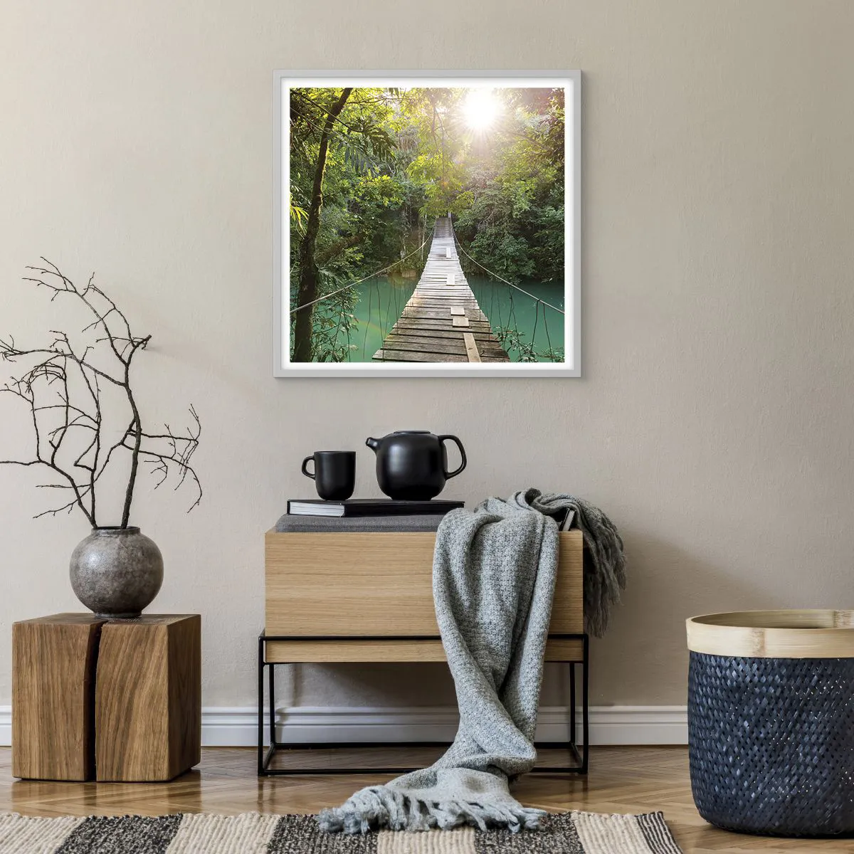 Poszter fekete keretben - Az azúrkék vízen át az azúrkék erdőbe - 60x60 cm